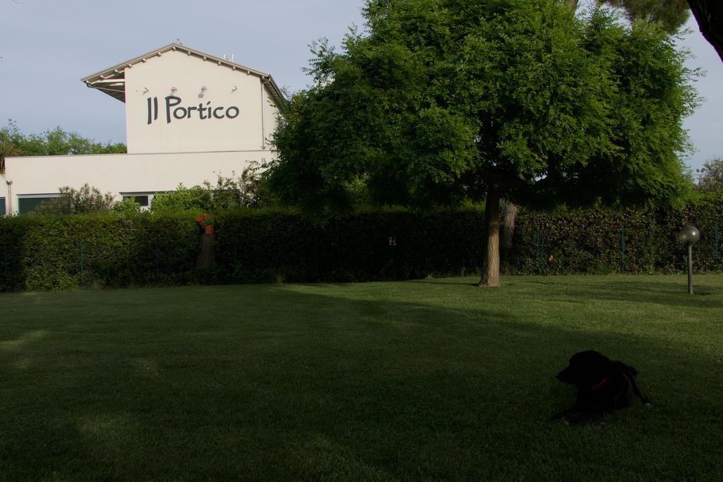 Il Portico Hotel ฟาโน ภายนอก รูปภาพ